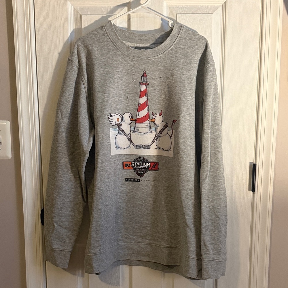 Flyers Gray Graphic Lighthouse Pullover Sweatshirt